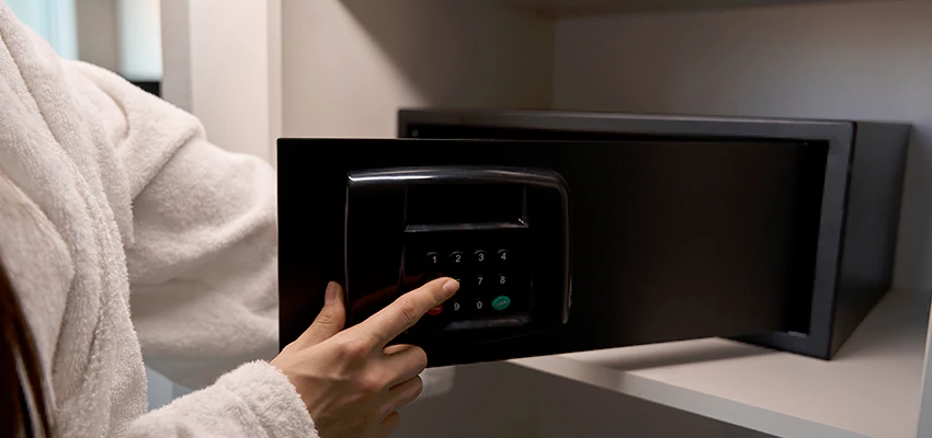 Safe Unlocking Service Company in Topanga, California