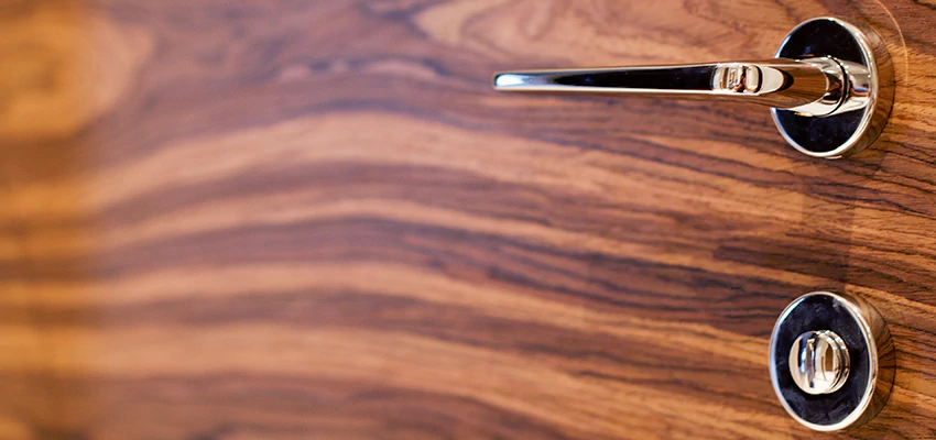 On Demand Locksmith For Key Fobs Repair in Topanga, California